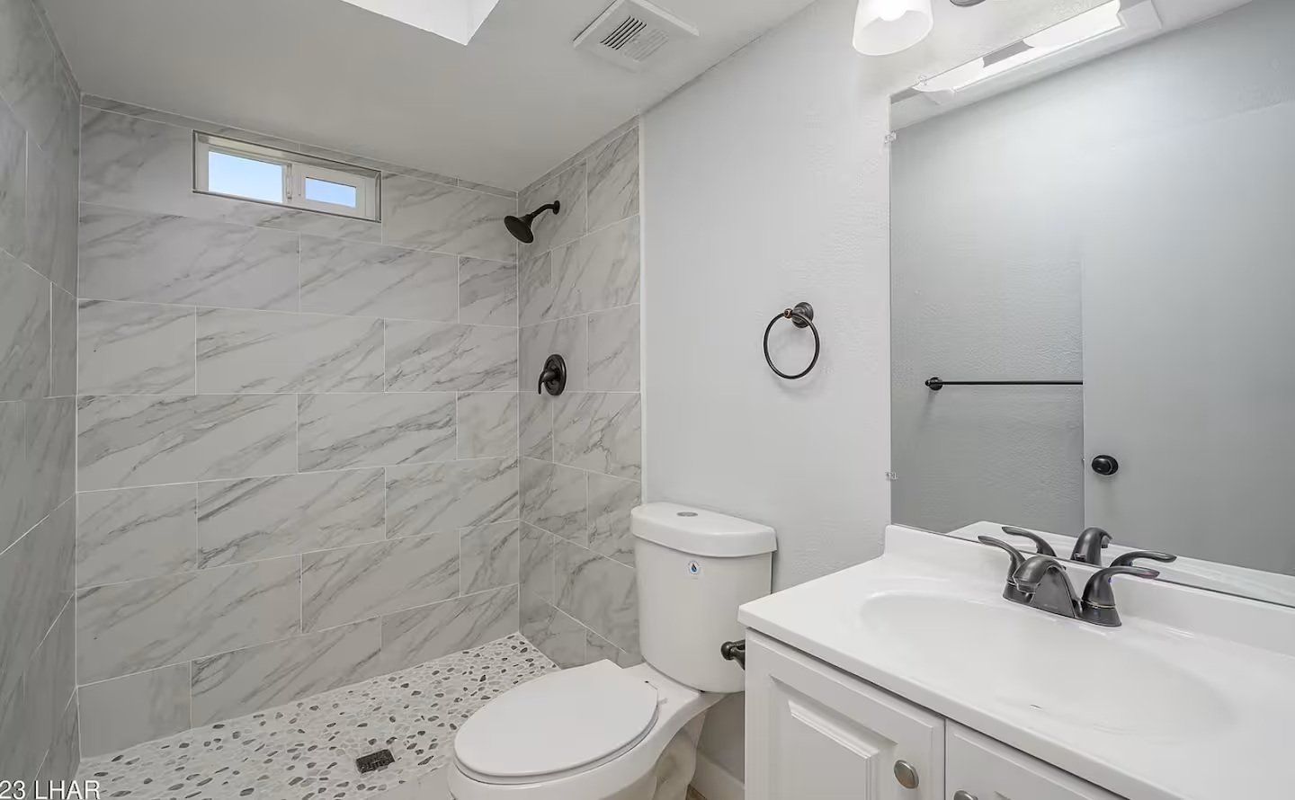 3393 Kearsage property image